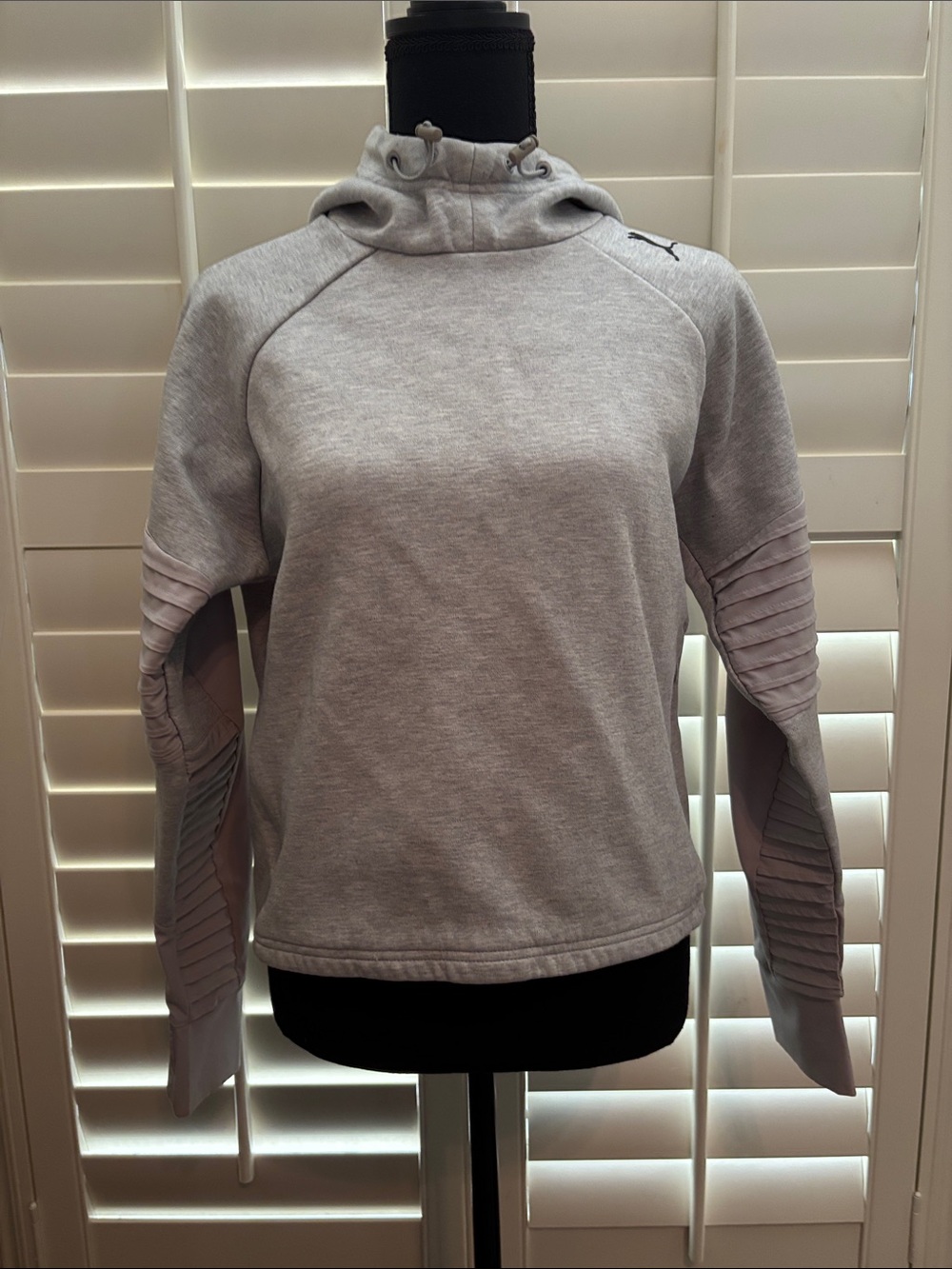 Puma Light Gray Quilted-Sleeve Funnel Neck Hoodie